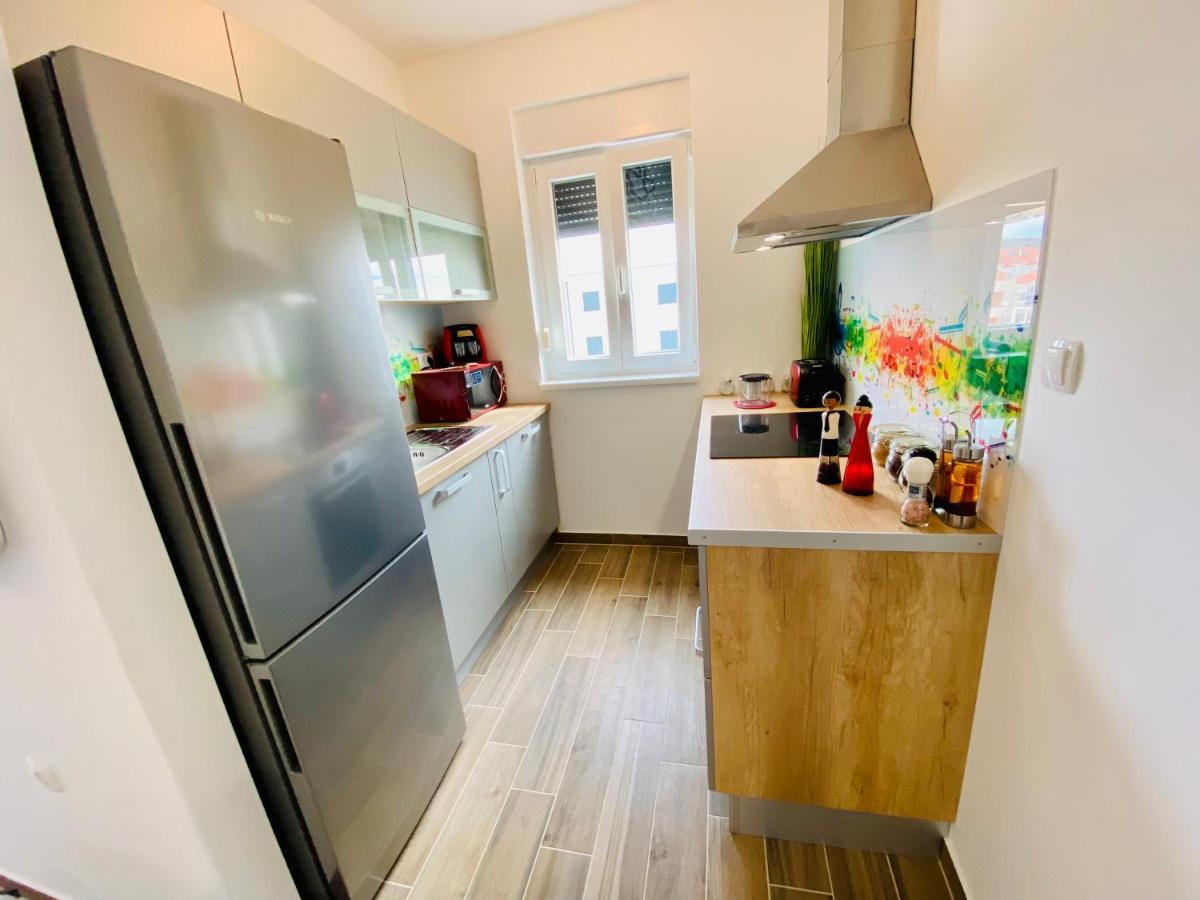 Apartment Tilda Τρογκίρ Εξωτερικό φωτογραφία